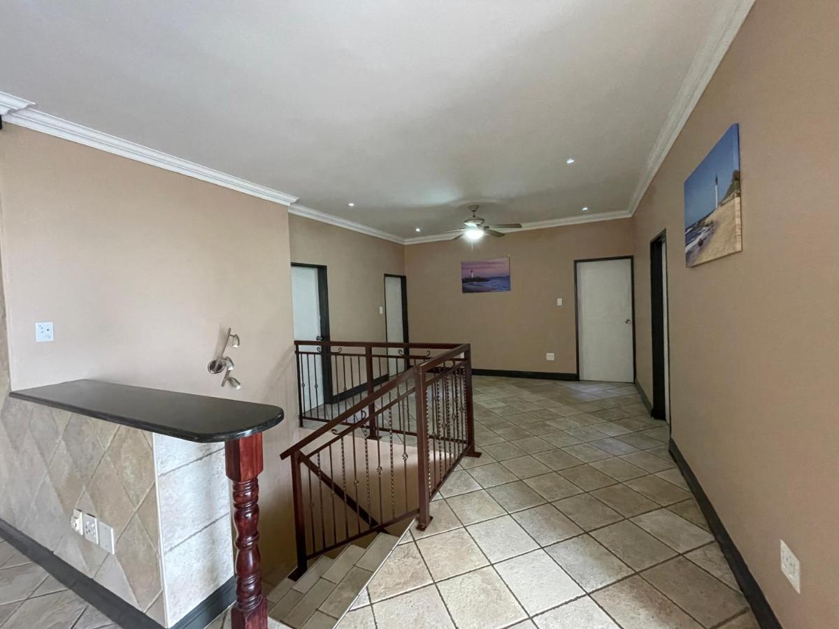 The Yacht House Hotell Hartbeespoort Eksteriør bilde