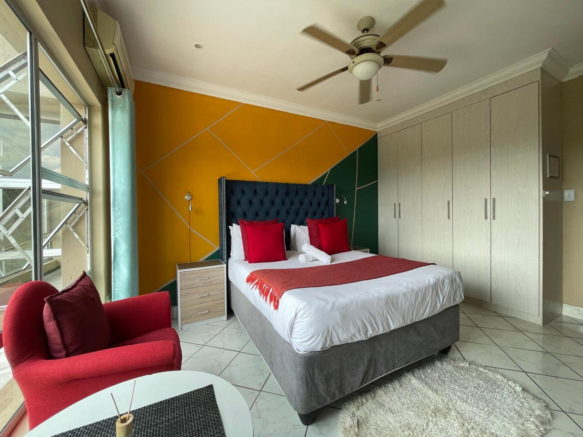 The Yacht House Hotell Hartbeespoort Eksteriør bilde